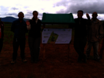 Naturefund-Team vor Parzelle in Ibity, Madagaskar