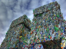 Recycling of plasticbottles