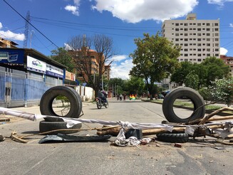 Straßensperre in einer bolivianischen Straße